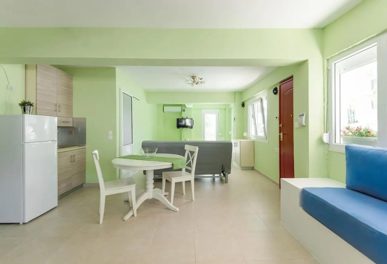 Exclusive Garden Appartment Vergia Apartment