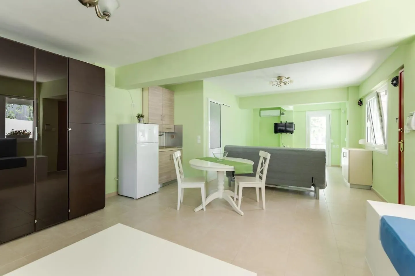 Exclusive Garden Appartment Vergia