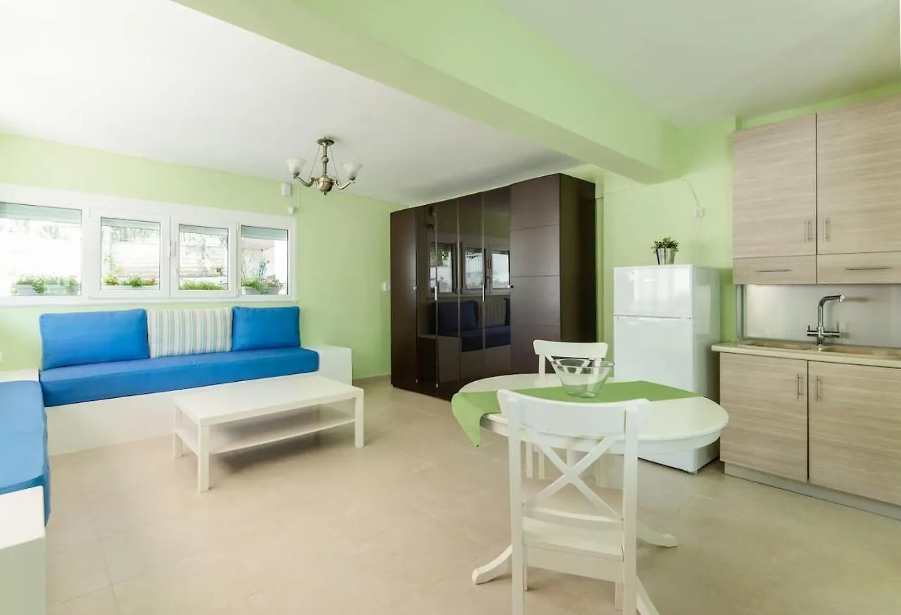 Exclusive Garden Appartment Vergia Greece
