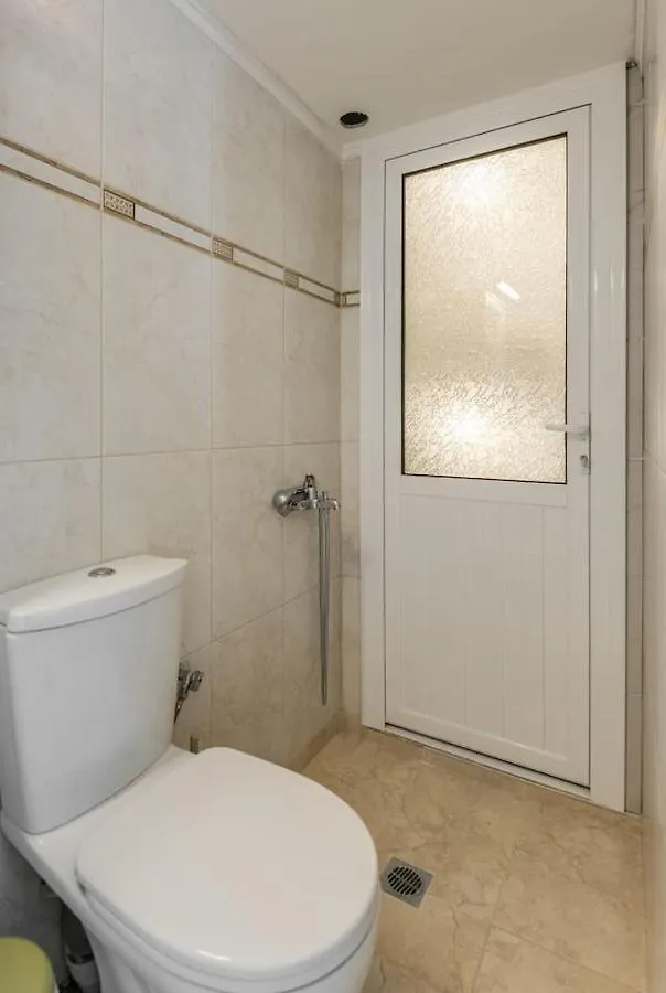 Apartment Exclusive Garden Appartment Vergia